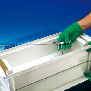 desinfektionswanne-fuer-instrumente-inkl-deckel-30-liter